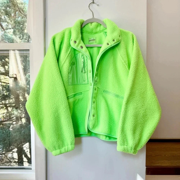 New Free People Hit The Slopes Fleece Jacket Bomber FP Movement Lime Green XS - Picture 7 of 9